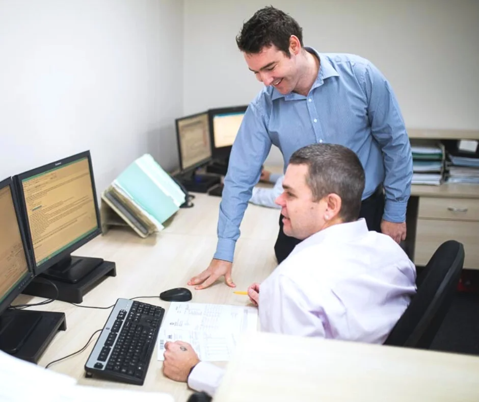 customs-brokers-finalising-information
